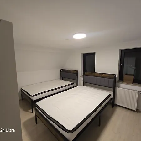Renovierte Monteursunterkunft In Mit Voller Ausstattung Daire Taunusstein