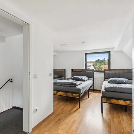 Renovierte Monteursunterkunft In Mit Voller Ausstattung Daire Taunusstein