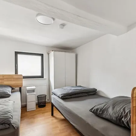 Renovierte Monteursunterkunft In Mit Voller Ausstattung Daire Taunusstein